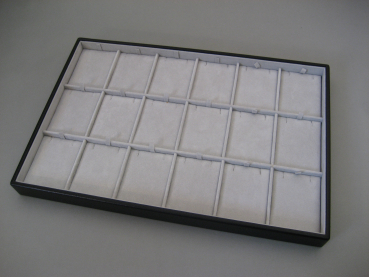 Tablett für Anhänger, 18 Kissen mit Schlitzen