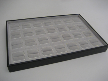 Tablett für Ringe mit 28 Büschungen