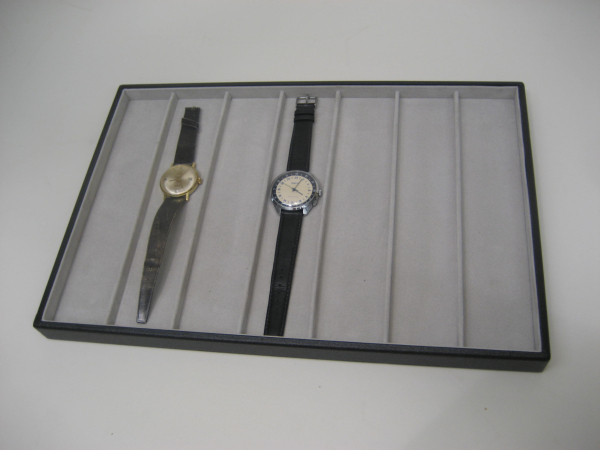 Tablett mit 1 x 7 Fächer (für Herrenarmbanduhren etc.)