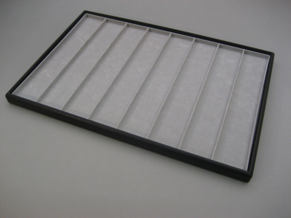 Tablett mit tiefgezogenem Einsatz, 8 Fächer